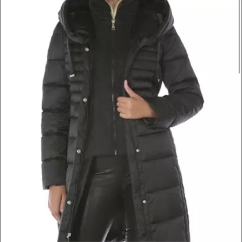 Tahari Black Mia Fitted Puffer Coat 02. - Picture 9 of 16